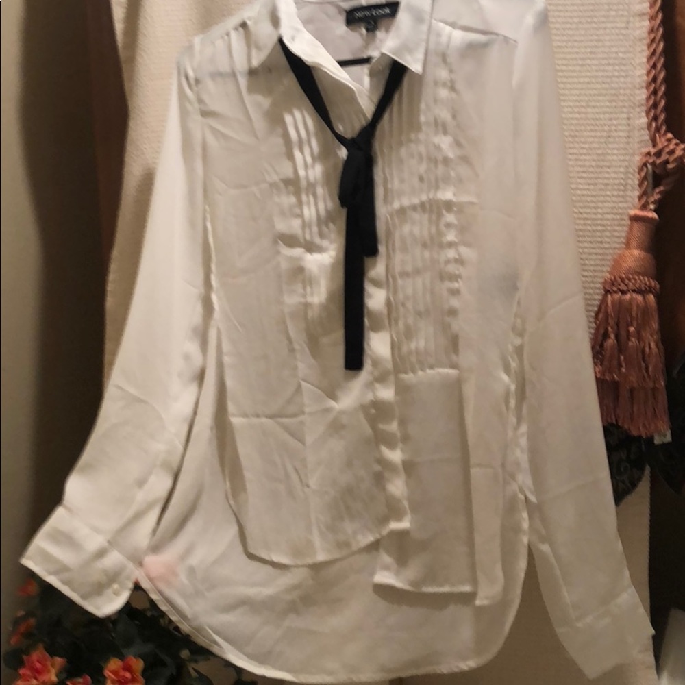 Wet seal high low light-weight thin buttoned down.